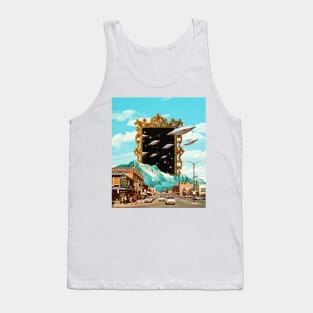 Alien visit collage art Tank Top